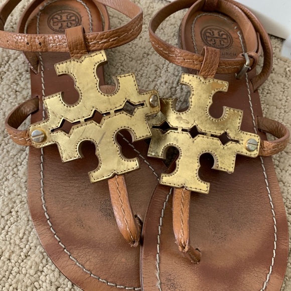 Tory Burch Shoes - Beautiful Tory Burch Chandler sandals (size 7.5)